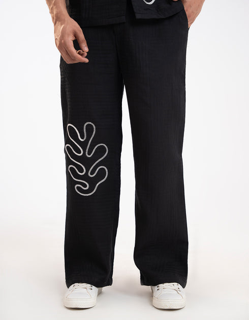 TEXTURED STRAIGHT TROUSER
